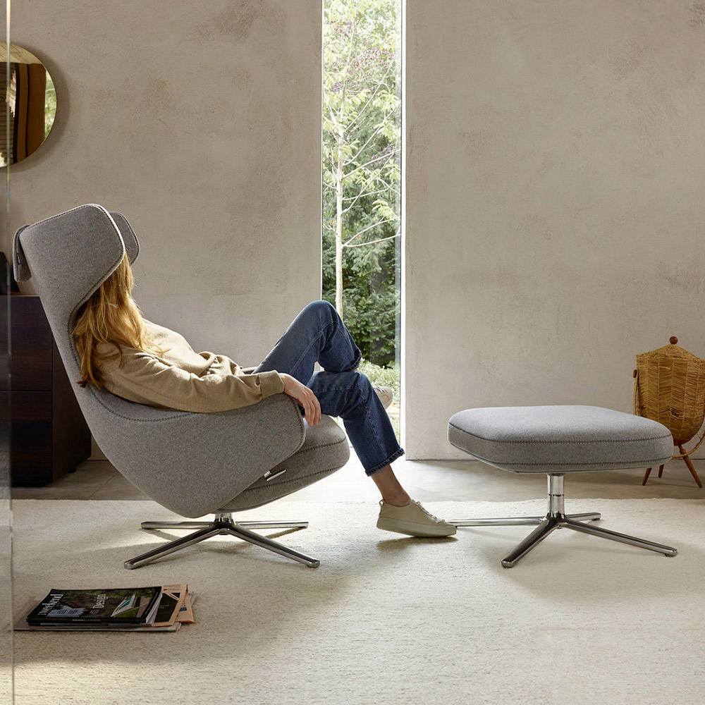 43565152