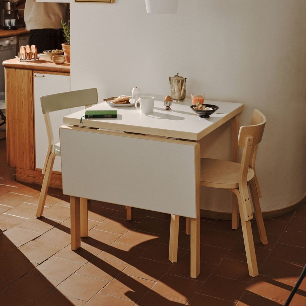 Aalto-Table-foldable